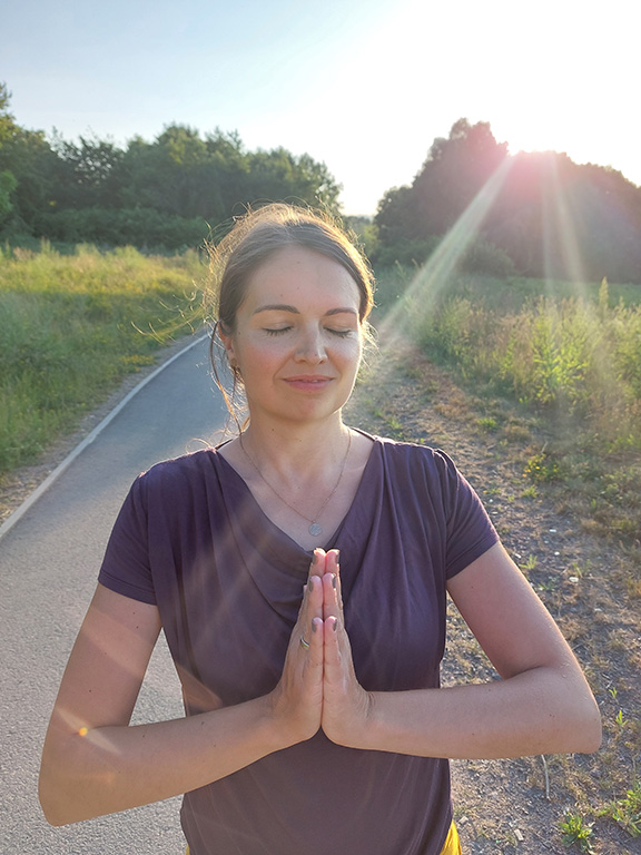 Read more about the article Yoga am Palais: Annamaria Gothan – Relaxed Vinyasa Flow